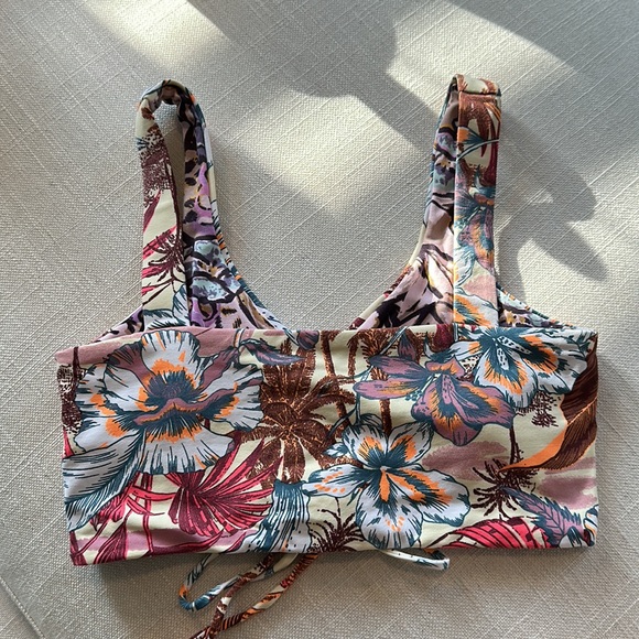 Maaji top - Picture 3 of 6